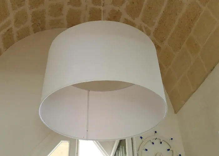 לינה וארוחת בוקר Le Luminarie 3*